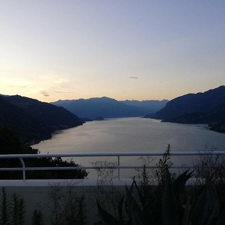 Attico With Big Terrace In Residence With Pool Valbrona Екстер'єр фото