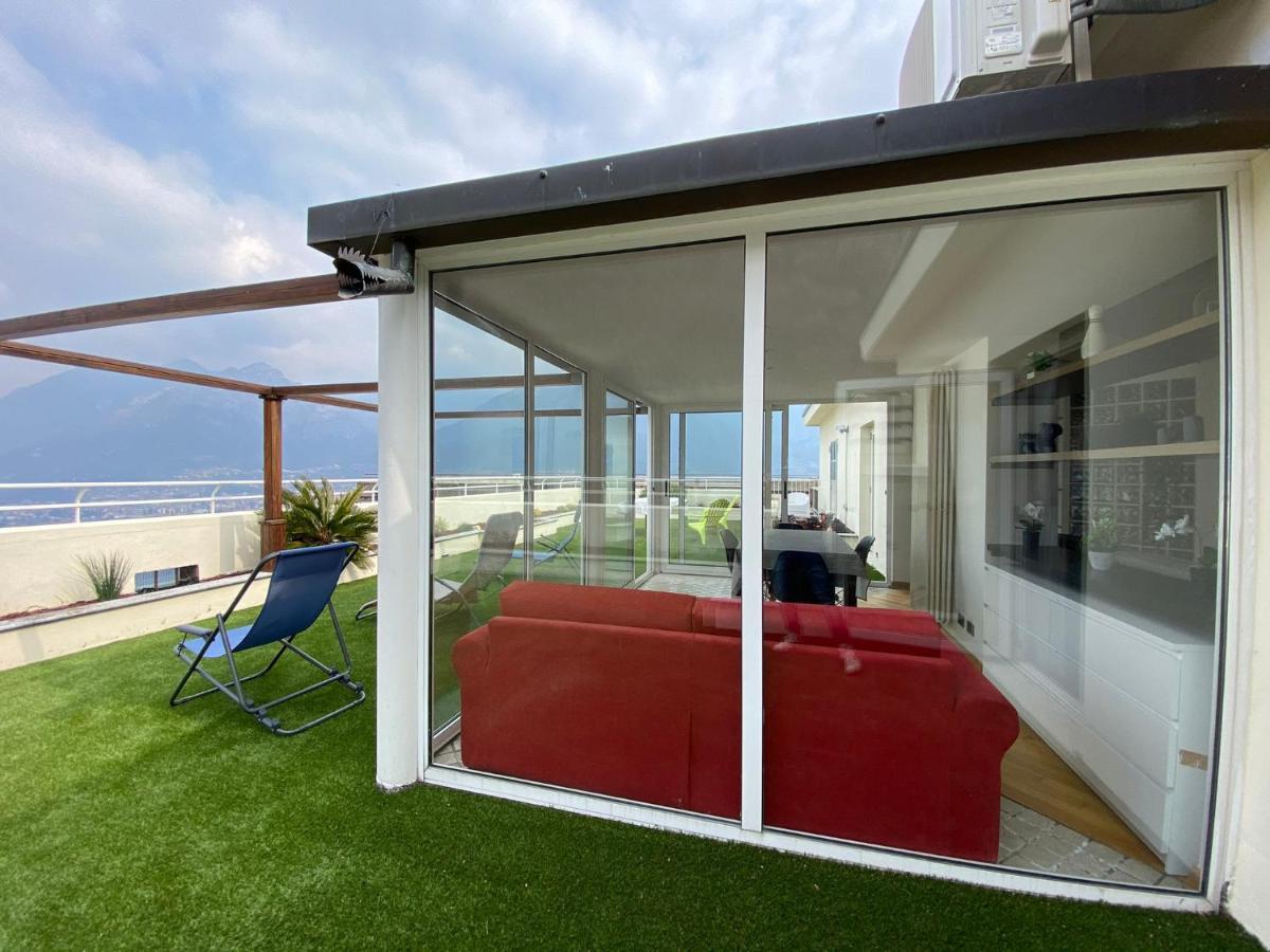 Attico With Big Terrace In Residence With Pool Valbrona Екстер'єр фото