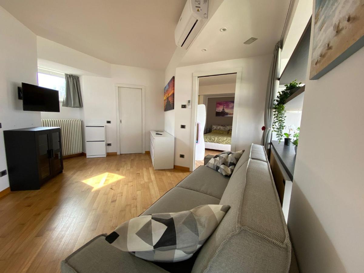 Attico With Big Terrace In Residence With Pool Valbrona Екстер'єр фото
